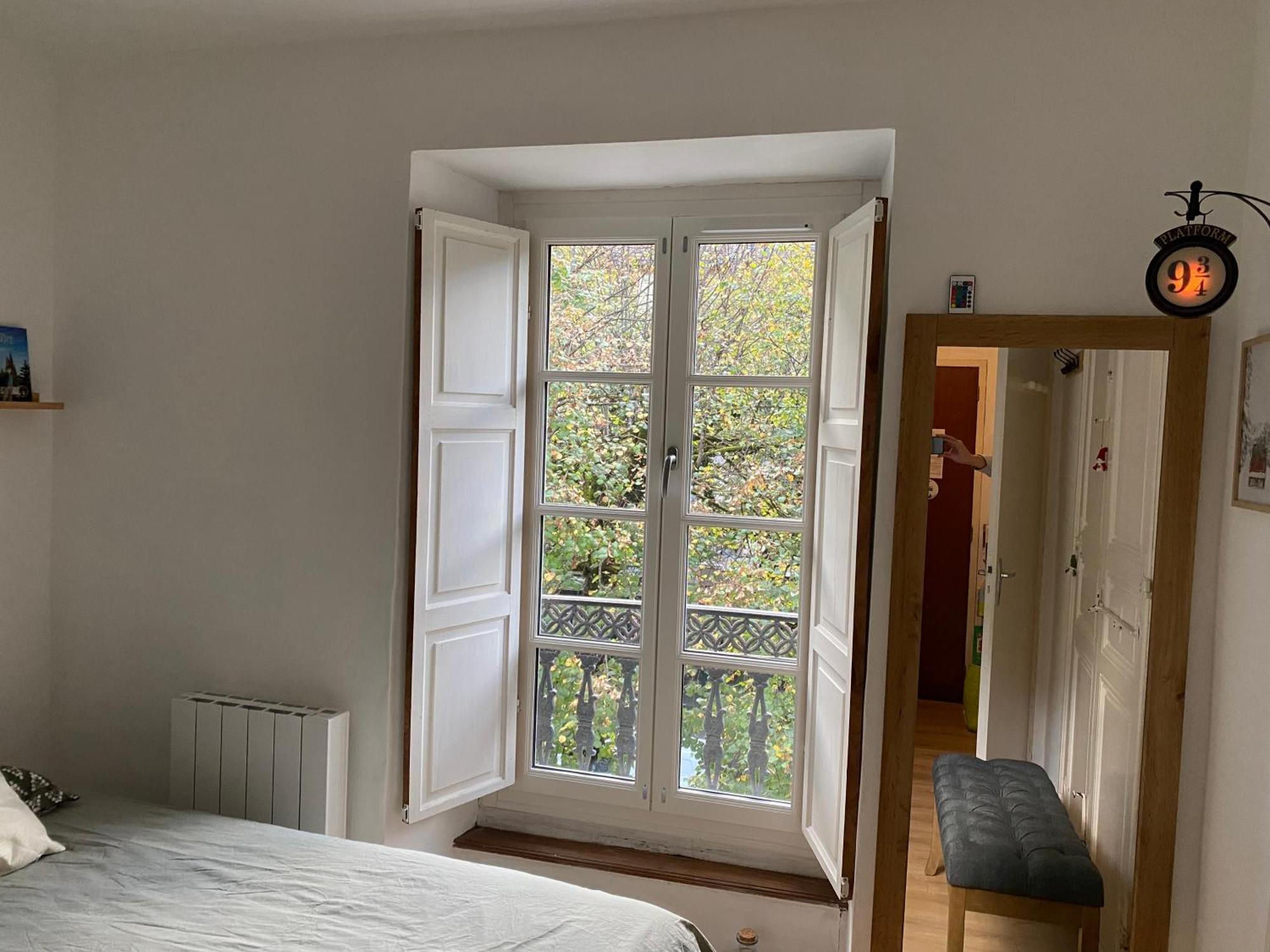 Au 47 Allees D'Etigny - Central & Standing - Avec Parking - Linge De Lit Et De Toilette Inclus Bagnères-de-Luchon 외부 사진