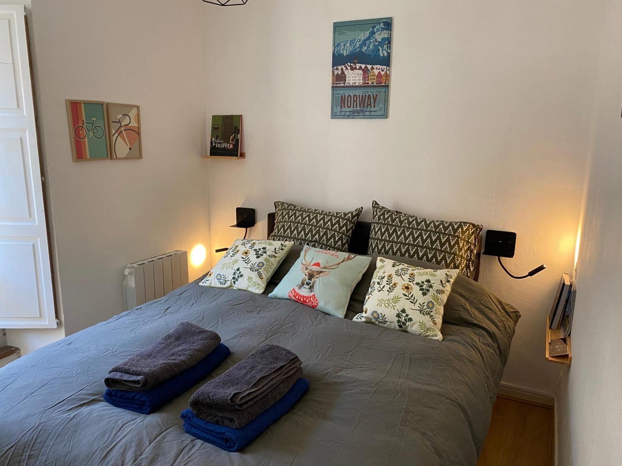 Au 47 Allees D'Etigny - Central & Standing - Avec Parking - Linge De Lit Et De Toilette Inclus Bagnères-de-Luchon 외부 사진